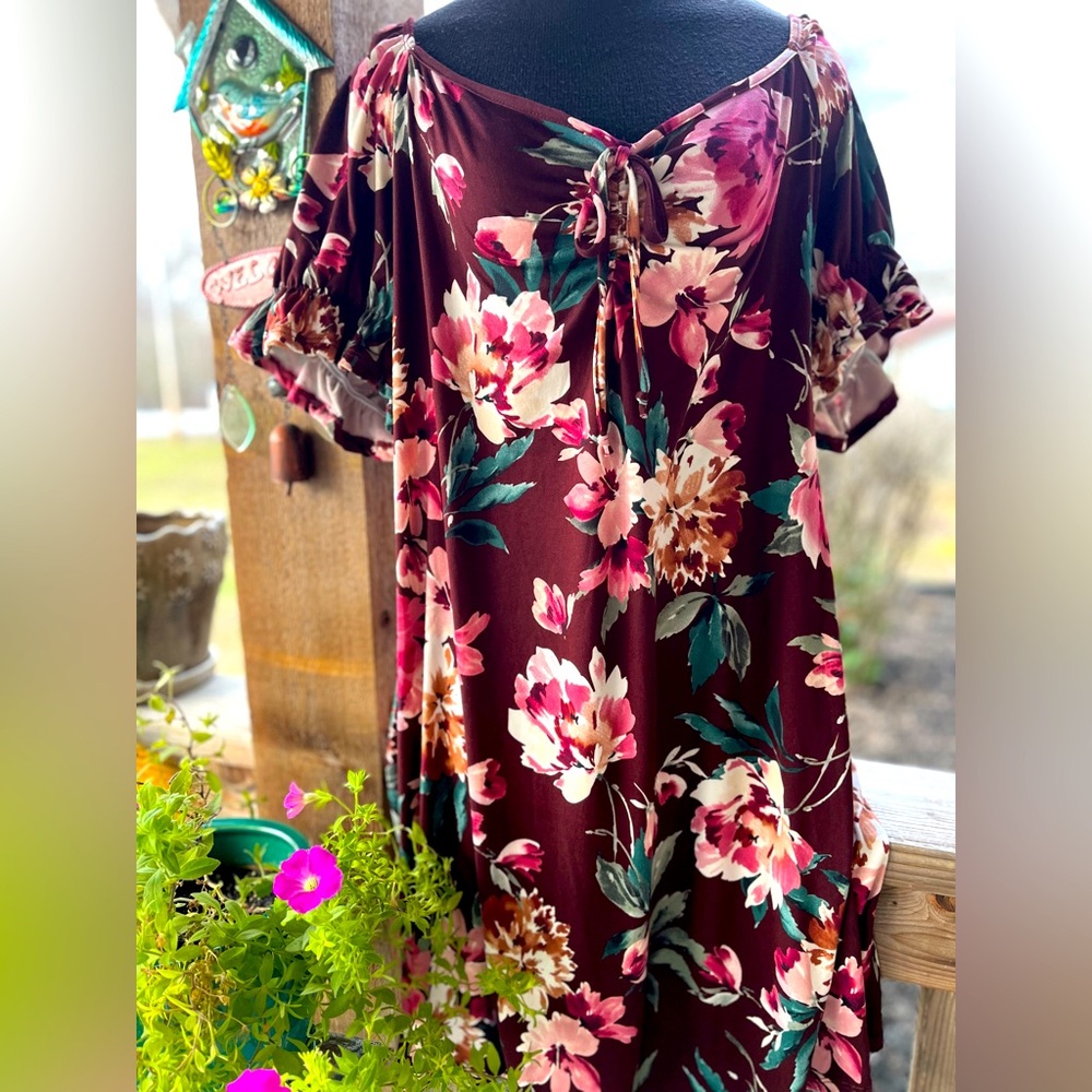 Vibe Burgundy Floral Soft Peasant Dress Short Puff Sleeve Tie Scoop Neckline 2X